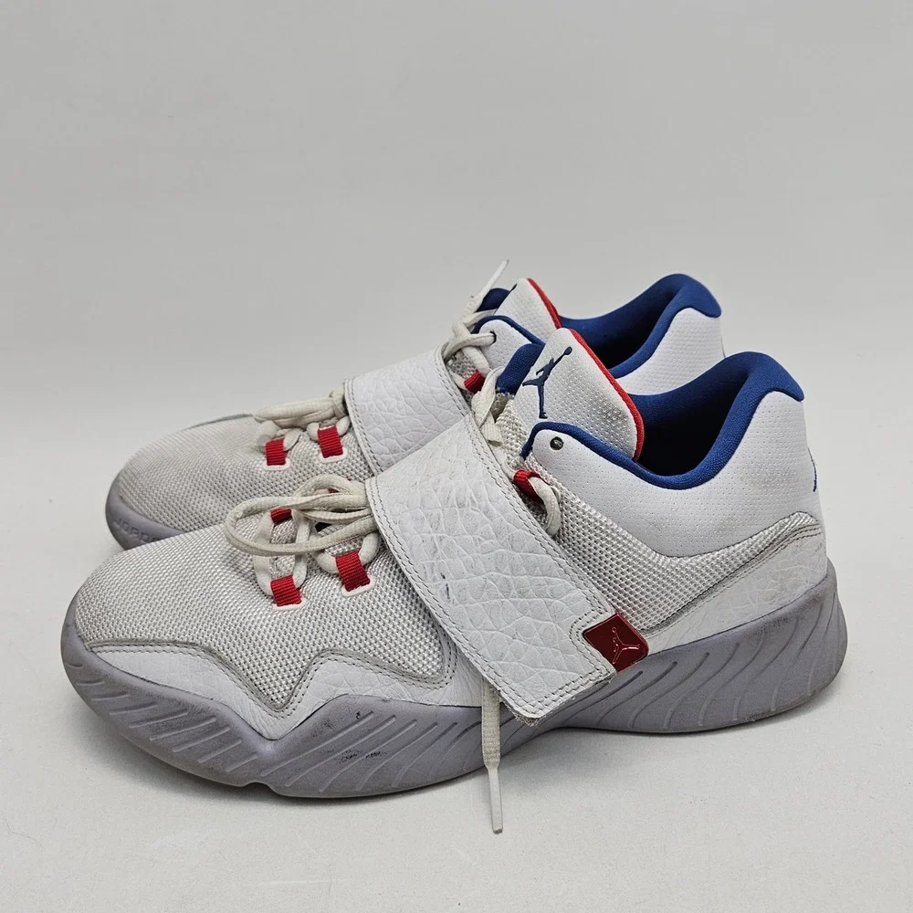 Jordan Trainer ST Premium White Blue Red Elephant Print 854557-100 Mens 9.5